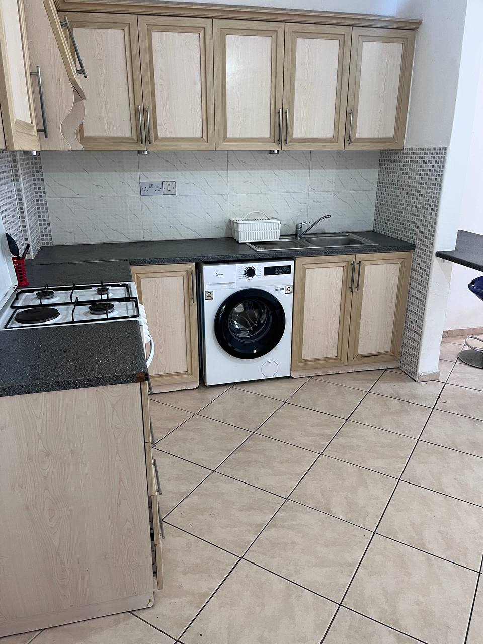 Photo 4 of 6: Rent 2+1, Lapta, Kyrenia (Girne)