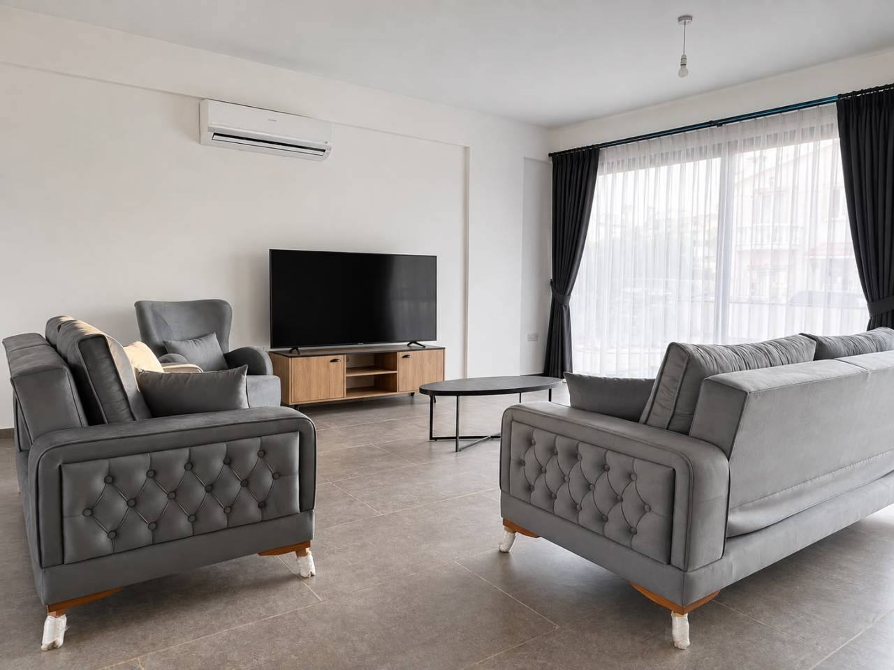 Photo 2 of 3: Rent 4+1, Lapta, Kyrenia (Girne)