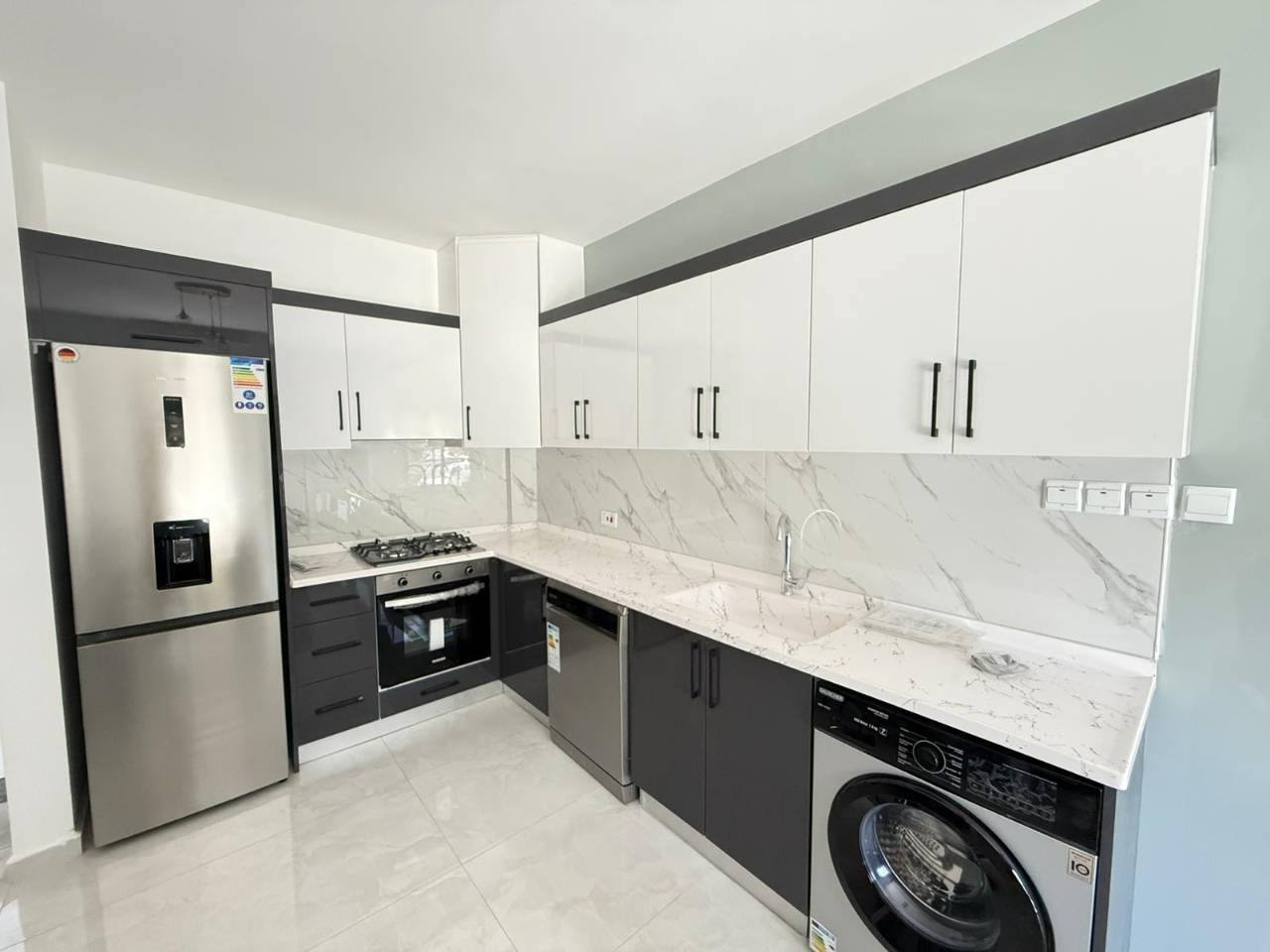 Photo 1 of 3: Rent 2+1, Kyrenia (Girne)