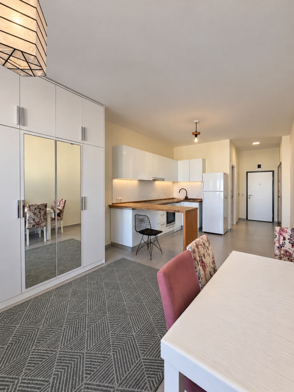 Photo 2 of 3: Sale Studio, Long Beach, Iskele