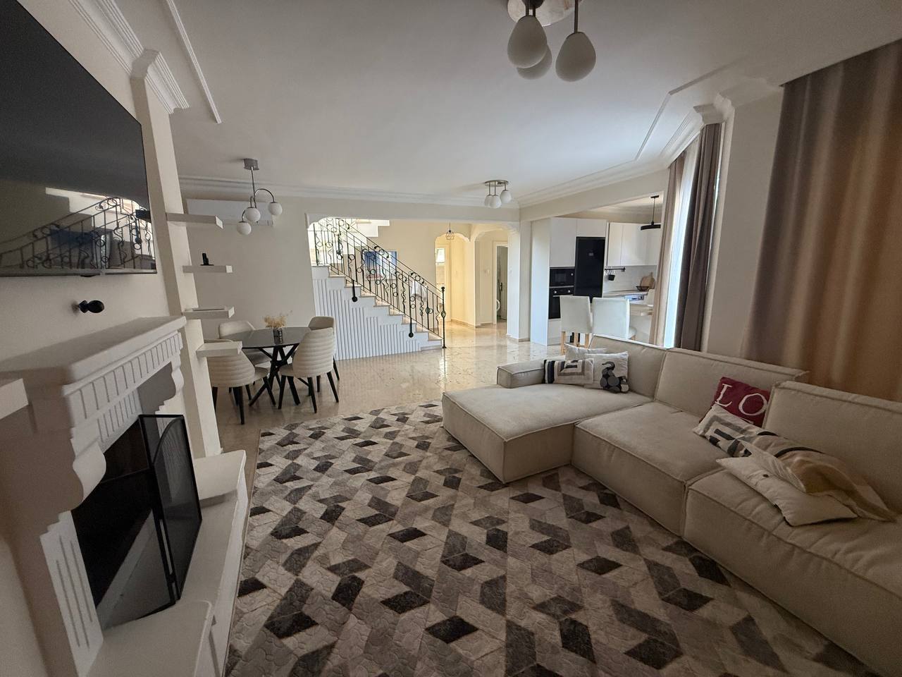 Photo 3 of 3: Rent 3+1, Alsancak, Kyrenia (Girne)