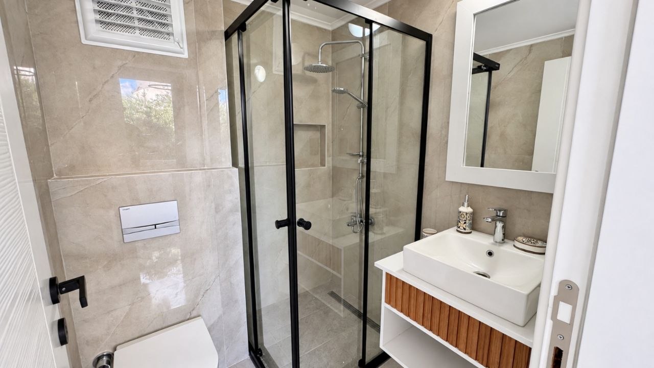 Photo 1 of 3: Rent 3+1, Lapta, Kyrenia (Girne)