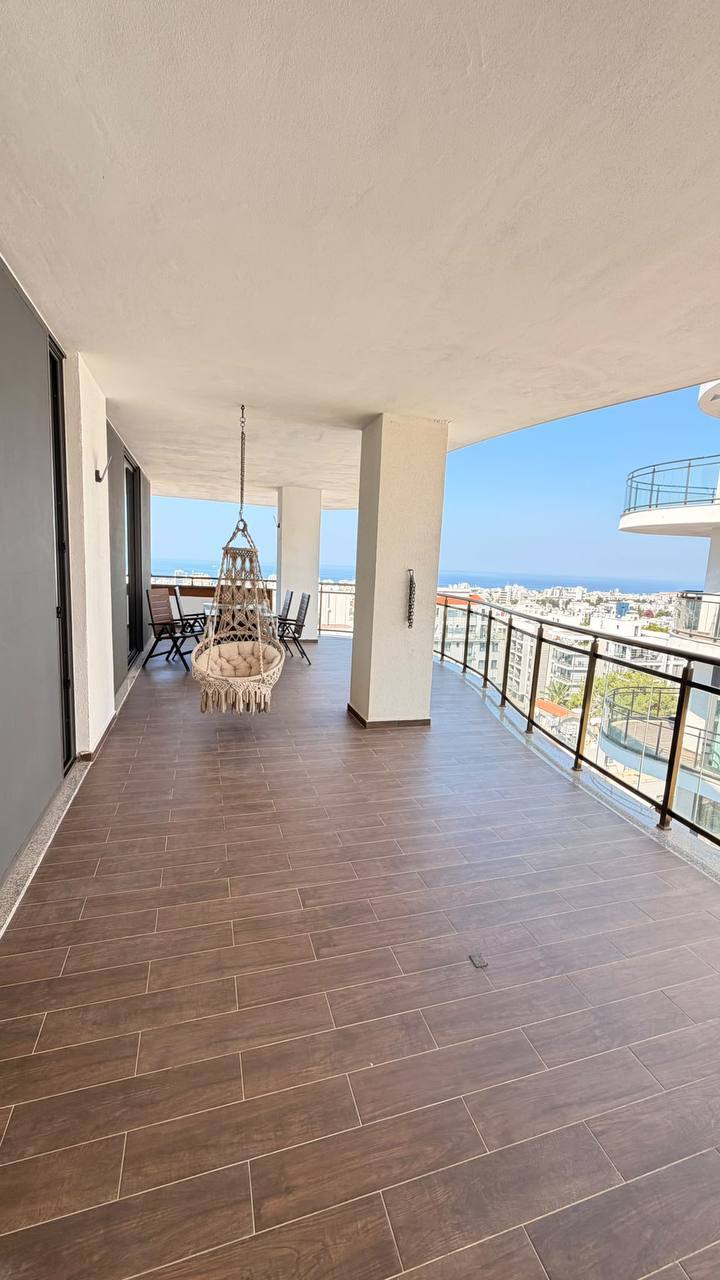 Photo 2 of 3: Rent 3+1, Kyrenia (Girne)