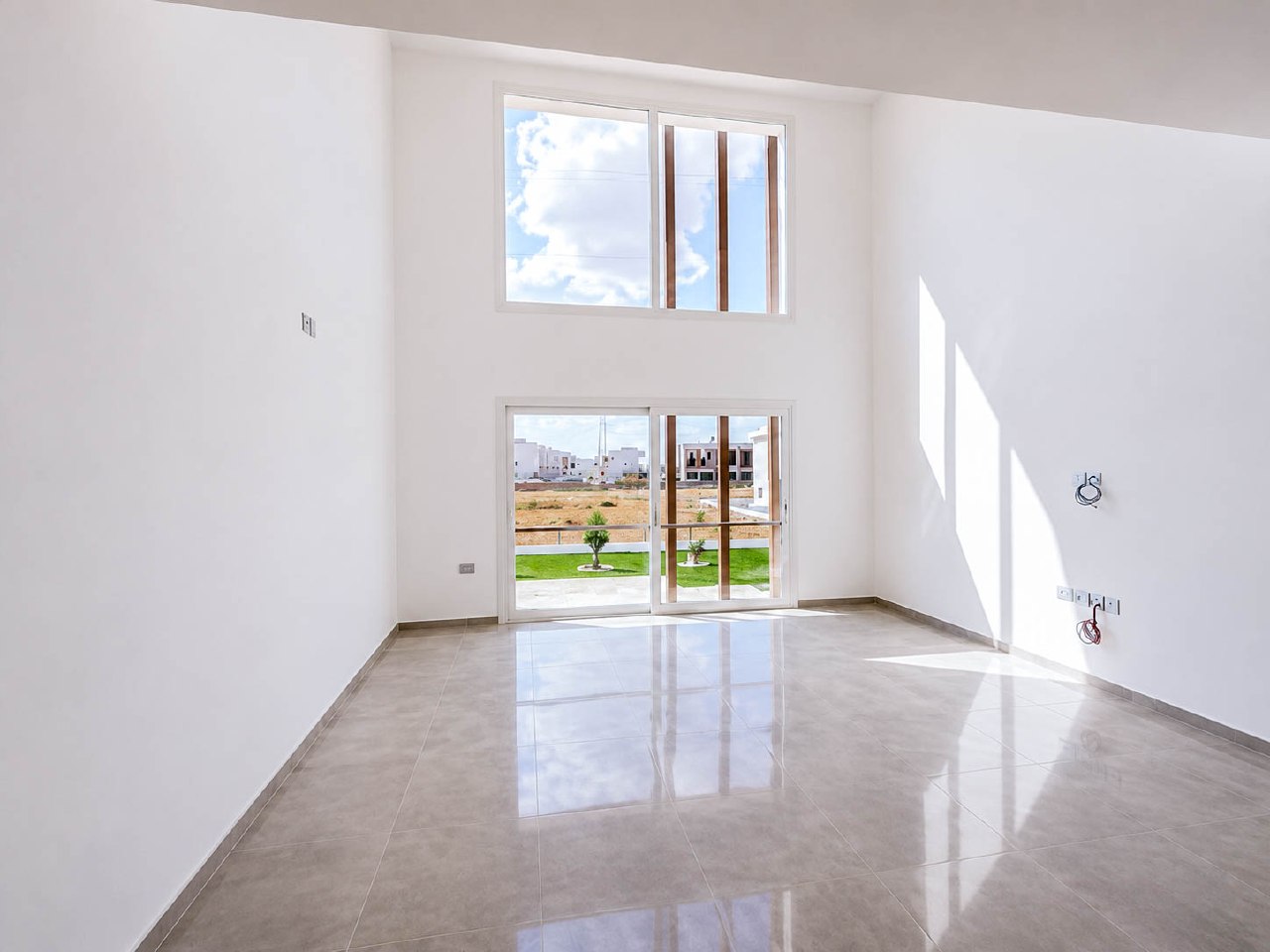 Фото 1 из 3: Продажа 2+1, Лонг Бич, Искеле