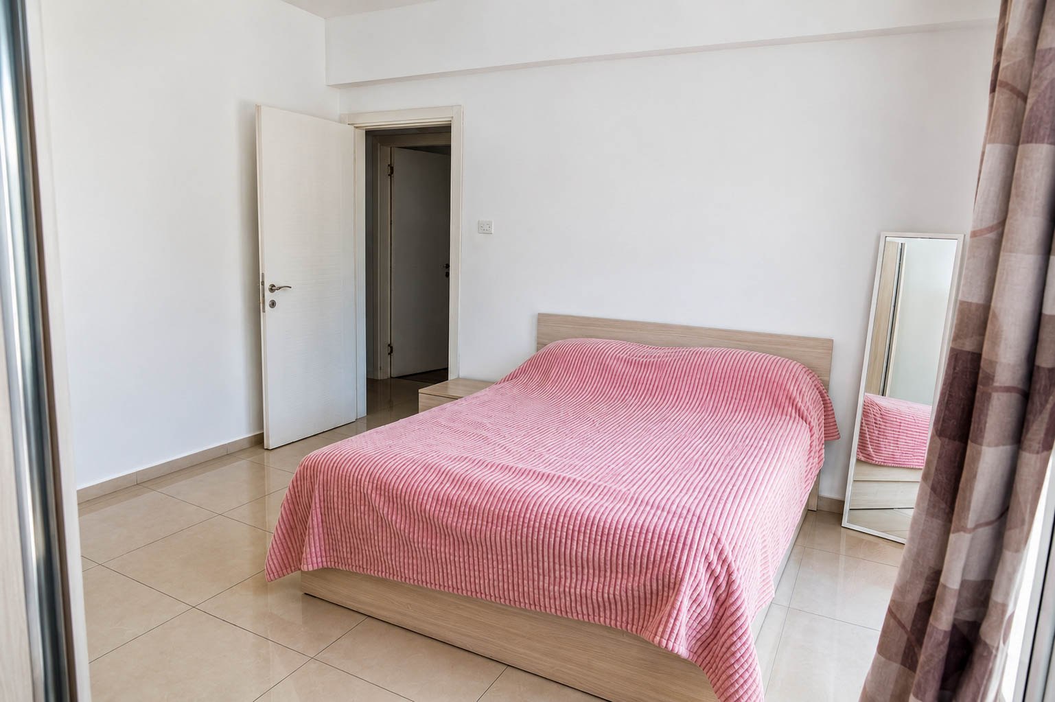 Фото 3 из 3: Продажа 2+1, Лапта, Гирне