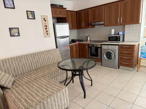 Аренда 1+1, Гирне