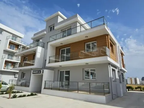 Продажа 2+1, Лонг Бич, Искеле
