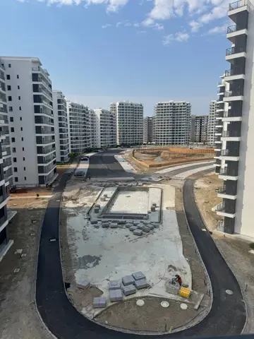 Продажа 1+1, Лонг Бич, Искеле